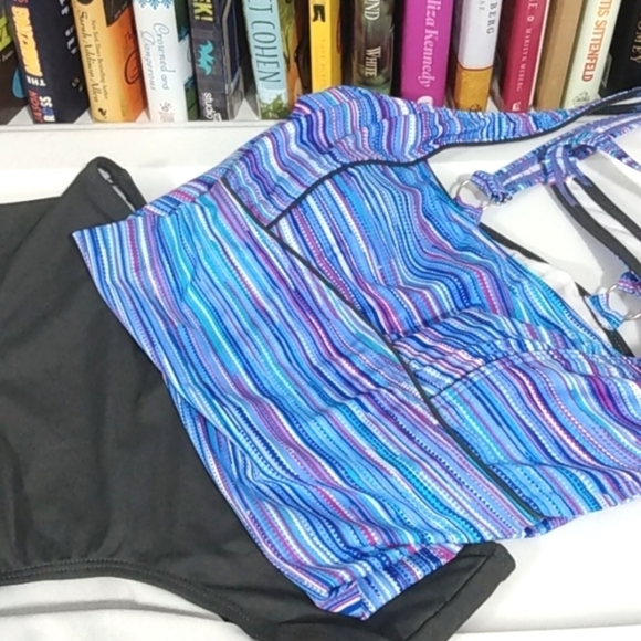 LAVENDER & GRAY TANKINI SWIMSUIT SET SIZE SMALL NWOT - Picture 6 of 8